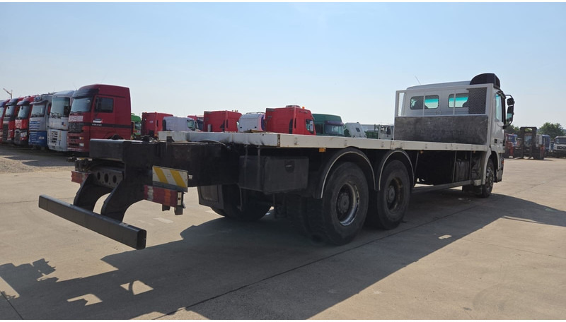 Mercedes-Benz Actros 2636 (6X4 / LAMES / GRAND PONT / MP2 / STEEL SUSP. / BOITE MANUELLE / MANUAL GEARBOX / 9M CHASSIS !!!) - Bortu kravas automašīna/ Platforma: foto 5 Mercedes-Benz Actros 2636 (6X4 / LAMES / GRAND PONT / MP2 / STEEL SUSP. / BOITE MANUELLE / MANUAL GEARBOX / 9M CHASSIS !!!) - Bortu kravas automašīna/ Platforma: foto 5