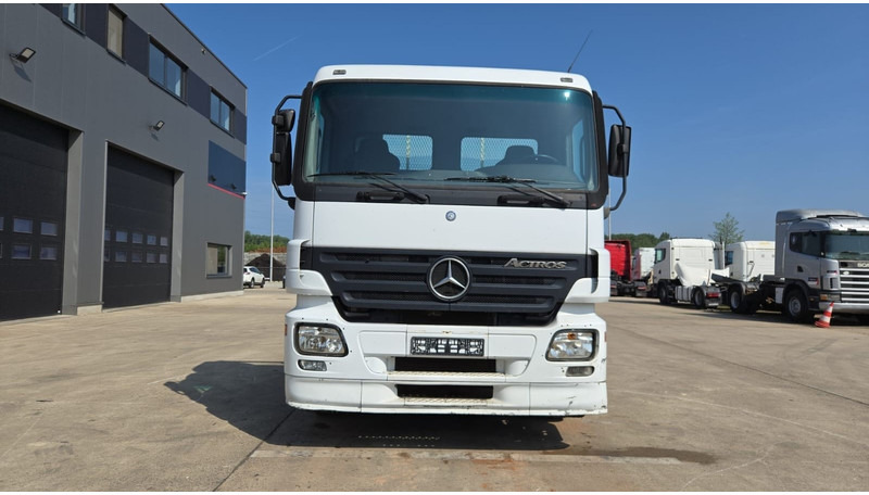 Mercedes-Benz Actros 2636 (6X4 / LAMES / GRAND PONT / MP2 / STEEL SUSP. / BOITE MANUELLE / MANUAL GEARBOX / 9M CHASSIS !!!) - Bortu kravas automašīna/ Platforma: foto 2 Mercedes-Benz Actros 2636 (6X4 / LAMES / GRAND PONT / MP2 / STEEL SUSP. / BOITE MANUELLE / MANUAL GEARBOX / 9M CHASSIS !!!) - Bortu kravas automašīna/ Platforma: foto 2