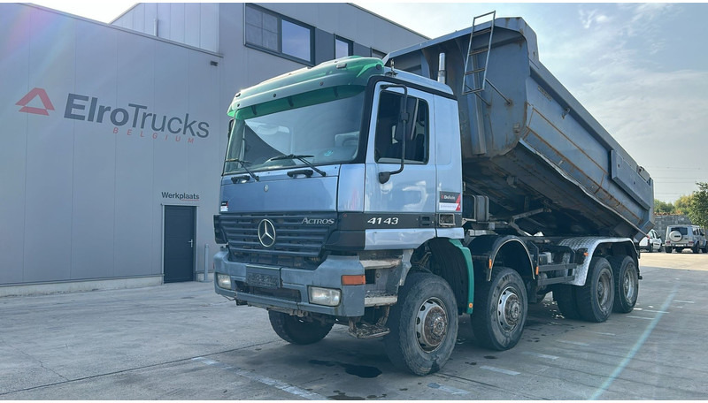 Mercedes-Benz Actros 4143 (8X8 / BOITE MANUELLE / LAMES / GRAND PONT / STEEL SUSP. / BIG AXLE) - Kravas automašīna pašizgāzējs: foto 1 Mercedes-Benz Actros 4143 (8X8 / BOITE MANUELLE / LAMES / GRAND PONT / STEEL SUSP. / BIG AXLE) - Kravas automašīna pašizgāzējs: foto 1
