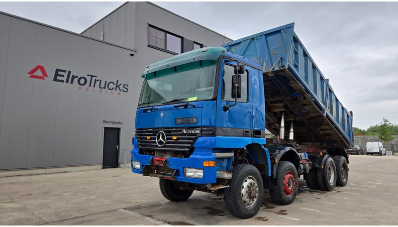 Mercedes-Benz Actros 4143 (EPS / 8X6 / LAMES / GRAND PONT / V6 / 3 PEDALES / MP1) - Kravas automašīna pašizgāzējs: foto 1 Mercedes-Benz Actros 4143 (EPS / 8X6 / LAMES / GRAND PONT / V6 / 3 PEDALES / MP1) - Kravas automašīna pašizgāzējs: foto 1