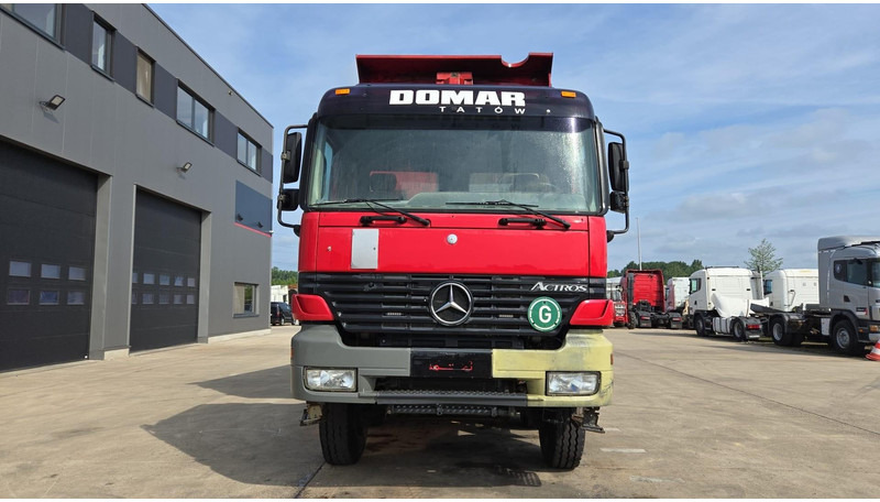 Mercedes-Benz Actros 4148 (8X8 / EPS / LAMES / GRAND PONT / V8 / COUVERTURE BENNE / GRAND BENNE !!!) - Kravas automašīna pašizgāzējs: foto 5 Mercedes-Benz Actros 4148 (8X8 / EPS / LAMES / GRAND PONT / V8 / COUVERTURE BENNE / GRAND BENNE !!!) - Kravas automašīna pašizgāzējs: foto 5