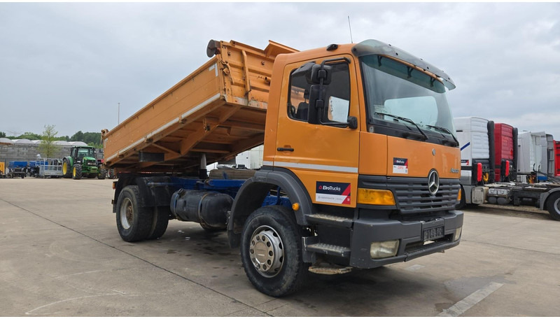 Mercedes-Benz Atego 1928 (PARFAIT ETAT / BOITE MANUELLE / GRAND PONT / LAMES) - Kravas automašīna pašizgāzējs: foto 3 Mercedes-Benz Atego 1928 (PARFAIT ETAT / BOITE MANUELLE / GRAND PONT / LAMES) - Kravas automašīna pašizgāzējs: foto 3