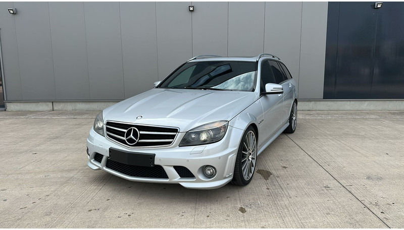 Mercedes-Benz C-Klasse 63 AMG (LICHTE VRACHT / BELGISCHE WAGEN / V8 / OPEN DAK) - Vieglā automašīna: foto 1 Mercedes-Benz C-Klasse 63 AMG (LICHTE VRACHT / BELGISCHE WAGEN / V8 / OPEN DAK) - Vieglā automašīna: foto 1