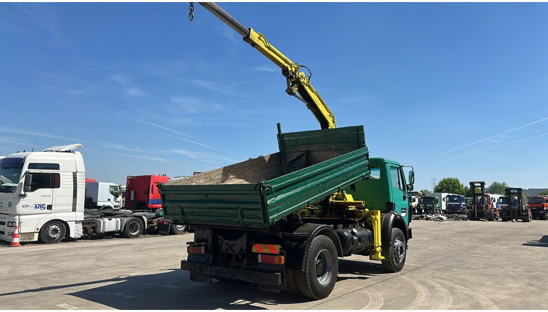 Mercedes-Benz SK 1722 (4X4 / LAMES / GRAND PONT / GRUE / TRES PROPRE / BIG HUB / STEEL SUSP. / V6) - Kravas automašīna pašizgāzējs, Kravas auto ar manipulatoru: foto 5 Mercedes-Benz SK 1722 (4X4 / LAMES / GRAND PONT / GRUE / TRES PROPRE / BIG HUB / STEEL SUSP. / V6) - Kravas automašīna pašizgāzējs, Kravas auto ar manipulatoru: foto 5