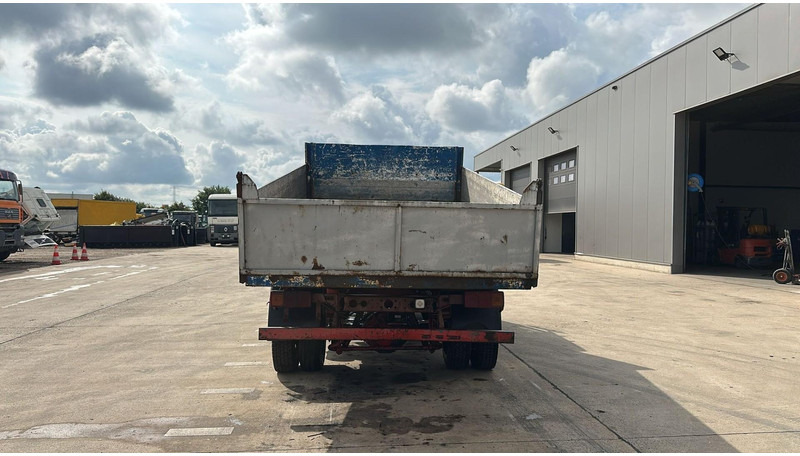 Mercedes-Benz SK 809 (POMPE MANUELLE / MANUAL PUMP / HELPER / AUXILAIRY / SPER / STEEL SUSP.) - Kravas automašīna pašizgāzējs: foto 5 Mercedes-Benz SK 809 (POMPE MANUELLE / MANUAL PUMP / HELPER / AUXILAIRY / SPER / STEEL SUSP.) - Kravas automašīna pašizgāzējs: foto 5