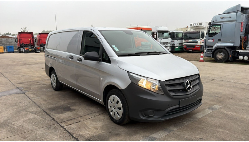 Mercedes-Benz Vito 114 CDI (TREKHAAK / 3 PL / NAVI / CAMERA / AIRCO / CRUISE CONTROL) - Mazs furgons: foto 3 Mercedes-Benz Vito 114 CDI (TREKHAAK / 3 PL / NAVI / CAMERA / AIRCO / CRUISE CONTROL) - Mazs furgons: foto 3