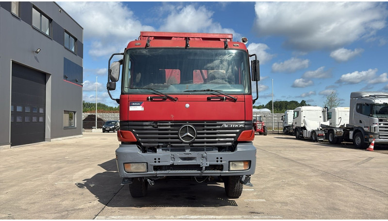 Mercedes-Benz actros 4140 (EPS / 8X6 / LAMES / GRAND PONT / GRAND BENNE / 3 PONTS / TRES BONNE ETAT) - Kravas automašīna pašizgāzējs: foto 2 Mercedes-Benz actros 4140 (EPS / 8X6 / LAMES / GRAND PONT / GRAND BENNE / 3 PONTS / TRES BONNE ETAT) - Kravas automašīna pašizgāzējs: foto 2