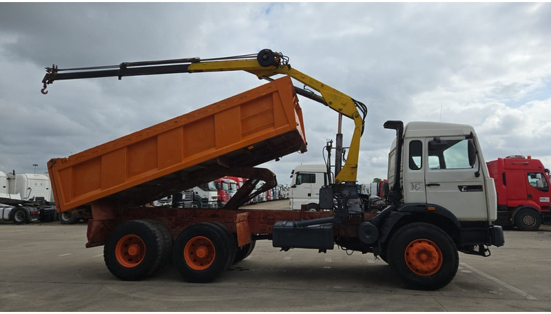 Renault G 300 Manager (POMPE MANUELLE / GRUE COPMA 90.2 / LAMES / 6X4 / GRAND PONT) - Kravas automašīna pašizgāzējs, Kravas auto ar manipulatoru: foto 4 Renault G 300 Manager (POMPE MANUELLE / GRUE COPMA 90.2 / LAMES / 6X4 / GRAND PONT) - Kravas automašīna pašizgāzējs, Kravas auto ar manipulatoru: foto 4