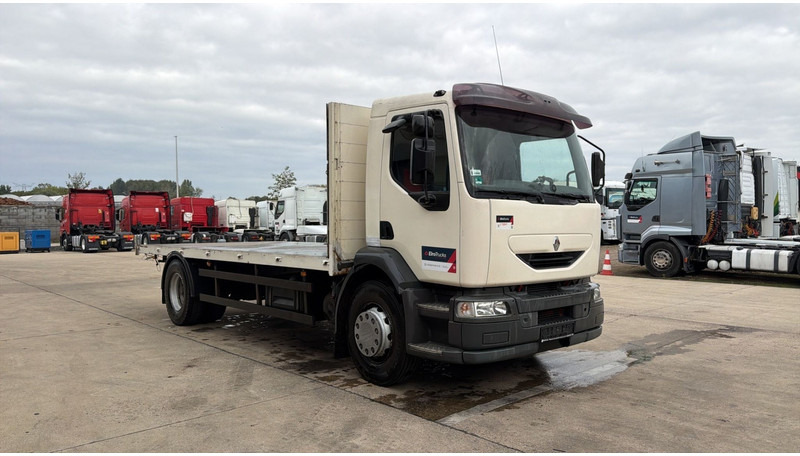 Renault Midlum 270 (18 TONNES / BOITE MANUELLE / MANUAL GEARBOX / GOOD CONDITION) - Bortu kravas automašīna/ Platforma: foto 3 Renault Midlum 270 (18 TONNES / BOITE MANUELLE / MANUAL GEARBOX / GOOD CONDITION) - Bortu kravas automašīna/ Platforma: foto 3
