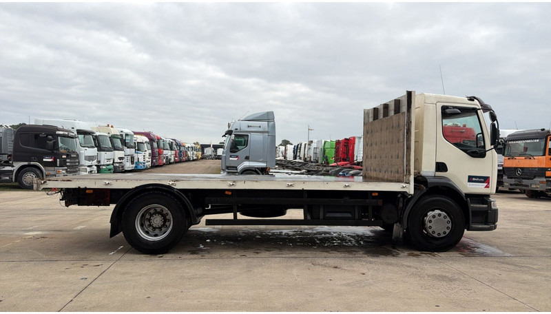 Renault Midlum 270 (18 TONNES / BOITE MANUELLE / MANUAL GEARBOX / GOOD CONDITION) - Bortu kravas automašīna/ Platforma: foto 4 Renault Midlum 270 (18 TONNES / BOITE MANUELLE / MANUAL GEARBOX / GOOD CONDITION) - Bortu kravas automašīna/ Platforma: foto 4