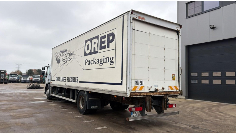 Renault Premium 320 (BOITE MANUELLE / CAMION FRANCAIS / PARFAIT ETAT / MANUAL GEARBOX) - Kravas automašīna ar slēgto virsbūvi: foto 5 Renault Premium 320 (BOITE MANUELLE / CAMION FRANCAIS / PARFAIT ETAT / MANUAL GEARBOX) - Kravas automašīna ar slēgto virsbūvi: foto 5