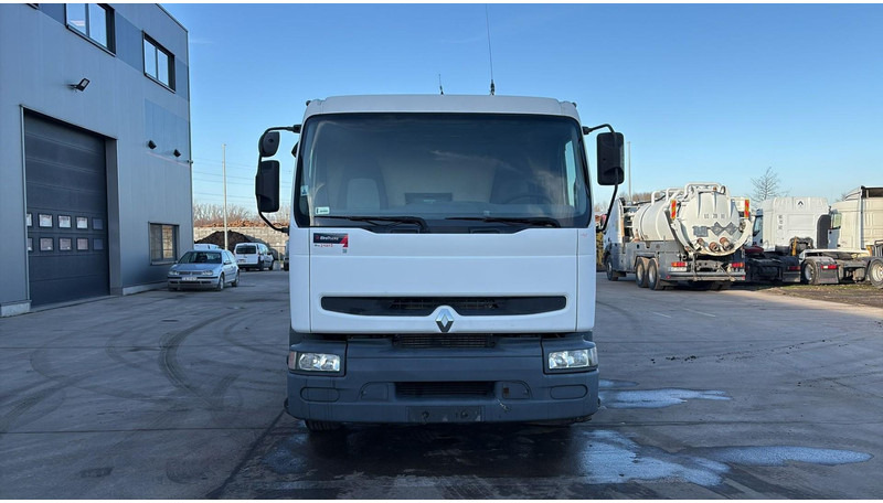 Renault Premium 320 (FULL STEEL / LAMES / BOITE MANUELLE / MANUAL GEARBOX) - Šasija kravas automašīna: foto 4 Renault Premium 320 (FULL STEEL / LAMES / BOITE MANUELLE / MANUAL GEARBOX) - Šasija kravas automašīna: foto 4