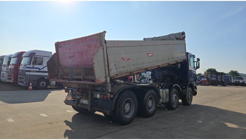 Scania 124-420 (BIG AXLE / GRAND PONT / LAMES / STEEL SUSP. / MANUAL GEARBOX / BOITE MANUELLE) - Kravas automašīna pašizgāzējs: foto 5 Scania 124-420 (BIG AXLE / GRAND PONT / LAMES / STEEL SUSP. / MANUAL GEARBOX / BOITE MANUELLE) - Kravas automašīna pašizgāzējs: foto 5