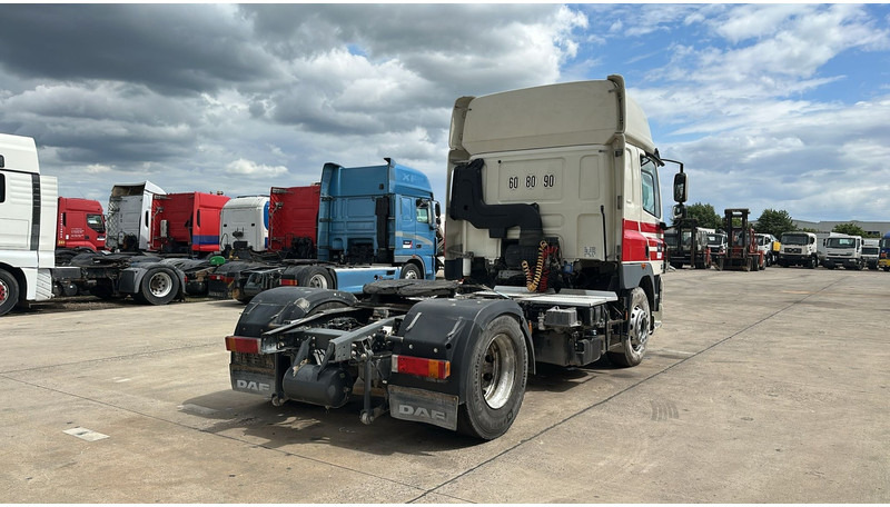 Vilcējs DAF 85 CF 460 (BOITE MANUELLE / MANUAL GEARBOX / GOOD CONDITION / BONNE ETAT): foto 7