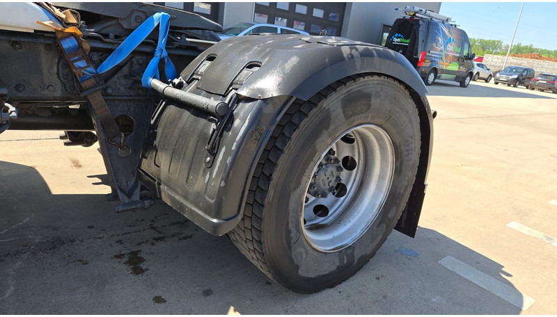 Vilcējs DAF 95 ATI 400 (EURO 2 / MANUAL PUMP / MANUAL GEARBOX / POMPE MANUELLE): foto 9