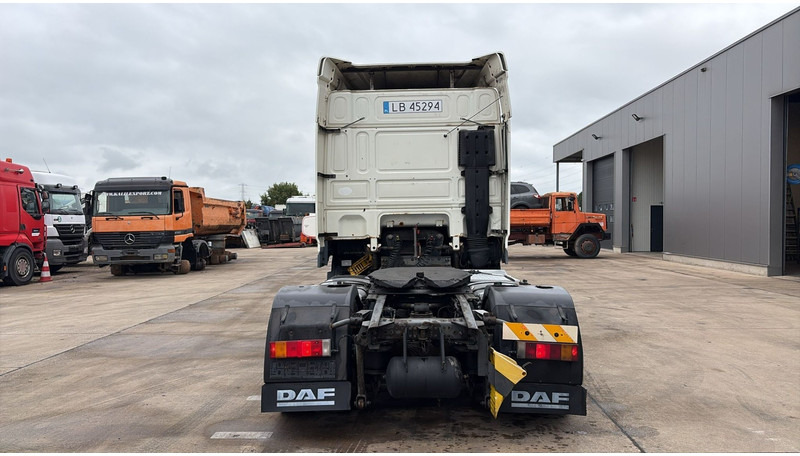 DAF XF 105.460 (BOITE MANUELLE / MANUAL GEARBOX) - Vilcējs: foto 5 DAF XF 105.460 (BOITE MANUELLE / MANUAL GEARBOX) - Vilcējs: foto 5