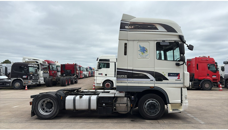 DAF XF 105.460 (BONNE ETAT / AIRCO / GOOD CONDITION) - Vilcējs: foto 3 DAF XF 105.460 (BONNE ETAT / AIRCO / GOOD CONDITION) - Vilcējs: foto 3
