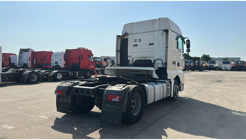 MAN TGA 18.430 (BOITE MANUELLE / MANUAL GEARBOX) - Vilcējs: foto 4 MAN TGA 18.430 (BOITE MANUELLE / MANUAL GEARBOX) - Vilcējs: foto 4