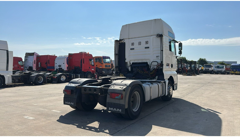 MAN TGA 18.430 (MANUAL GEARBOX / BOITE MANUELLE / RETARDER) - Vilcējs: foto 5 MAN TGA 18.430 (MANUAL GEARBOX / BOITE MANUELLE / RETARDER) - Vilcējs: foto 5