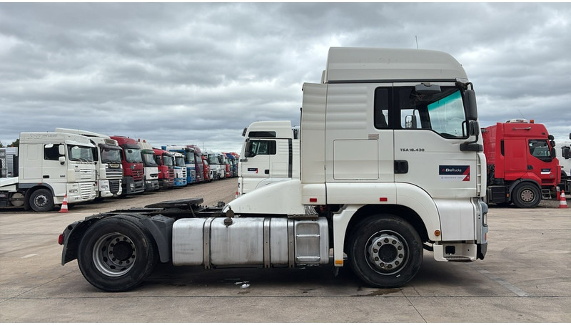 MAN TGA 18.430 (PTO / POMPE HYDRAULIQUE / MANUAL GEARBOX / BOITE MANUELLE / HYDRAULIC PUMP) - Vilcējs: foto 3 MAN TGA 18.430 (PTO / POMPE HYDRAULIQUE / MANUAL GEARBOX / BOITE MANUELLE / HYDRAULIC PUMP) - Vilcējs: foto 3