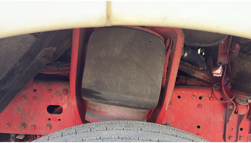Vilcējs MAN TGA 18.480 (POMPE MANUELLE / MANUAL PUMP / MANUAL GEARBOX / BOITE MANUELLE): foto 12