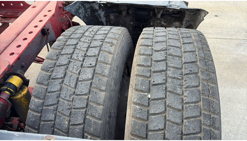 Vilcējs MAN TGA 18.480 (POMPE MANUELLE / MANUAL PUMP / MANUAL GEARBOX / BOITE MANUELLE): foto 10