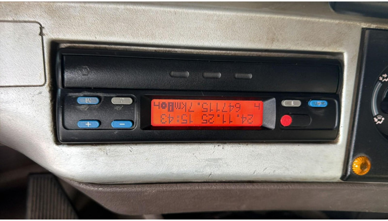 Vilcējs Renault AE 440 Magnum E-tech (BOITE MANUELLE / MANUAL GEARBOX): foto 18