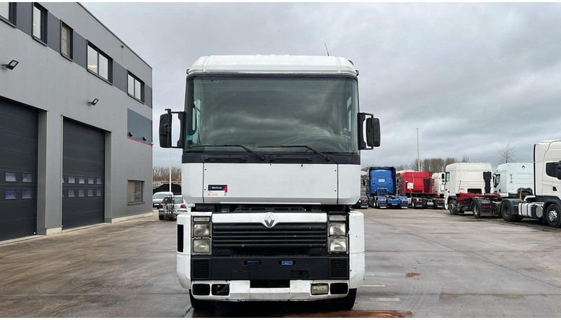 Renault Magnum 430 (BOITE MANUELLE / MANUAL GEARBOX / POMPE MANUELLE / MANUAL PUMP) - Vilcējs: foto 2 Renault Magnum 430 (BOITE MANUELLE / MANUAL GEARBOX / POMPE MANUELLE / MANUAL PUMP) - Vilcējs: foto 2