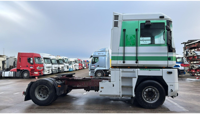 Renault Magnum 470 (POMPE MANUELLE / MANUAL PUMP / BOITE MANUELLE / MANUAL GEARBOX) - Vilcējs: foto 4 Renault Magnum 470 (POMPE MANUELLE / MANUAL PUMP / BOITE MANUELLE / MANUAL GEARBOX) - Vilcējs: foto 4