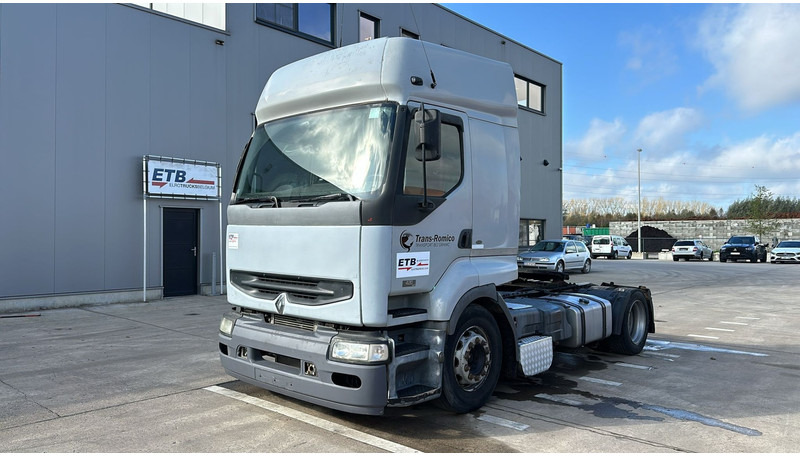 Renault Premium 420 (MANUAL GEARBOX / BOITE MANUELLE) - Vilcējs: foto 1 Renault Premium 420 (MANUAL GEARBOX / BOITE MANUELLE) - Vilcējs: foto 1