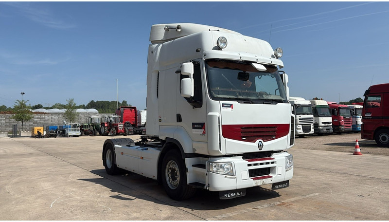 Renault Premium 460 DXI (PERFECT CONDITION / CHASSIS NO RUST / VERY CLEAN / AIRCO / EEV) - Vilcējs: foto 2 Renault Premium 460 DXI (PERFECT CONDITION / CHASSIS NO RUST / VERY CLEAN / AIRCO / EEV) - Vilcējs: foto 2