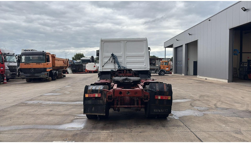 Renault R 385 Major (2 CULASSE / LAMES / GRAND PONT / STEEL SUSP. / MANUAL PUMP / POMPE MANUELLE) - Vilcējs: foto 5 Renault R 385 Major (2 CULASSE / LAMES / GRAND PONT / STEEL SUSP. / MANUAL PUMP / POMPE MANUELLE) - Vilcējs: foto 5