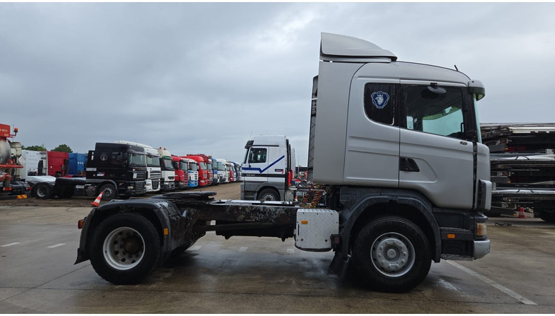 Scania 124 - 360 (POMPE MANUELLE / MANUAL PUMP / BOITE MANUELLE / MANUAL GEARBOX / AIRCO) - Vilcējs: foto 4 Scania 124 - 360 (POMPE MANUELLE / MANUAL PUMP / BOITE MANUELLE / MANUAL GEARBOX / AIRCO) - Vilcējs: foto 4