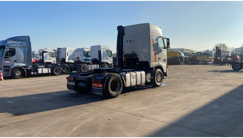 Volvo FH 12.420 (PTO / POMPE HYDRAULIQUE / BOITE MANUELLE / MANUAL GEARBOX) - Vilcējs: foto 5 Volvo FH 12.420 (PTO / POMPE HYDRAULIQUE / BOITE MANUELLE / MANUAL GEARBOX) - Vilcējs: foto 5