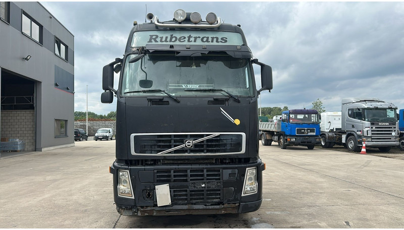 Volvo FH 440 (CAN DRIVE BUT PROBLEM WITH CLUTCH) - Vilcējs: foto 2 Volvo FH 440 (CAN DRIVE BUT PROBLEM WITH CLUTCH) - Vilcējs: foto 2