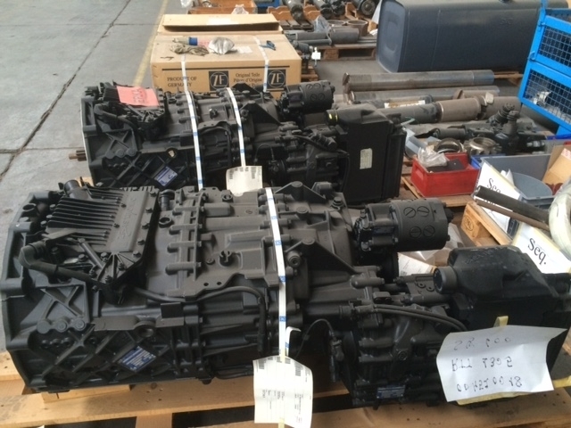 ZF 12 As-tronic - Pārnesumkārba - Šasija kravas automašīna: foto 1 ZF 12 As-tronic - Pārnesumkārba - Šasija kravas automašīna: foto 1