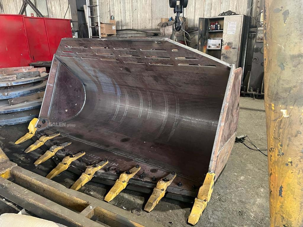 CATERPILLAR 950 Heavy Duty Bucket - Iekrāvēja kauss - Riteņu iekrāvējs: foto 2 CATERPILLAR 950 Heavy Duty Bucket - Iekrāvēja kauss - Riteņu iekrāvējs: foto 2