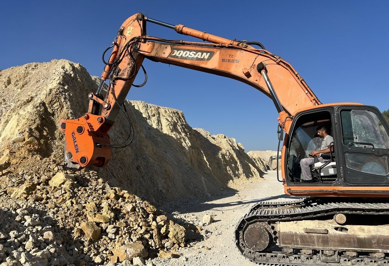 Galen Vibro Ripper GXR40 - Irdinātājs: foto 1 Galen Vibro Ripper GXR40 - Irdinātājs: foto 1