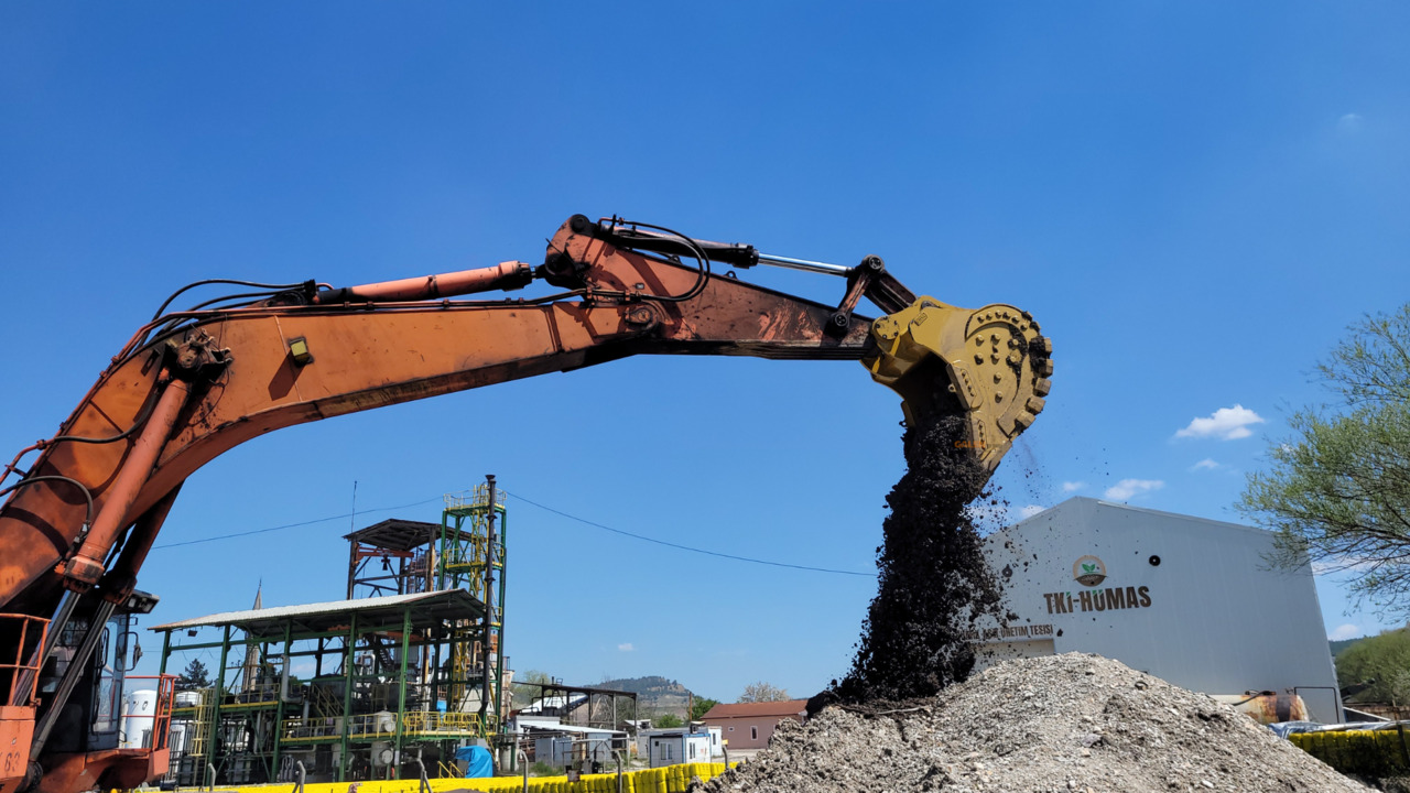 HITACHI EX1200 Rock Bucket - Ekskavatora kauss - Kāpurķēžu ekskavators: foto 3 HITACHI EX1200 Rock Bucket - Ekskavatora kauss - Kāpurķēžu ekskavators: foto 3
