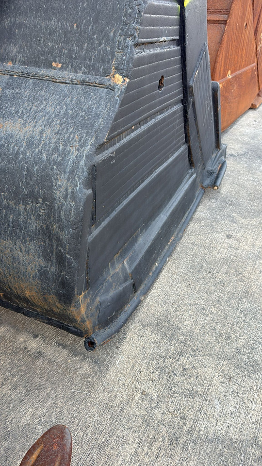 HITACHI ZX520/530 Cheap Second Hand Bucket - Ekskavatora kauss: foto 5 HITACHI ZX520/530 Cheap Second Hand Bucket - Ekskavatora kauss: foto 5