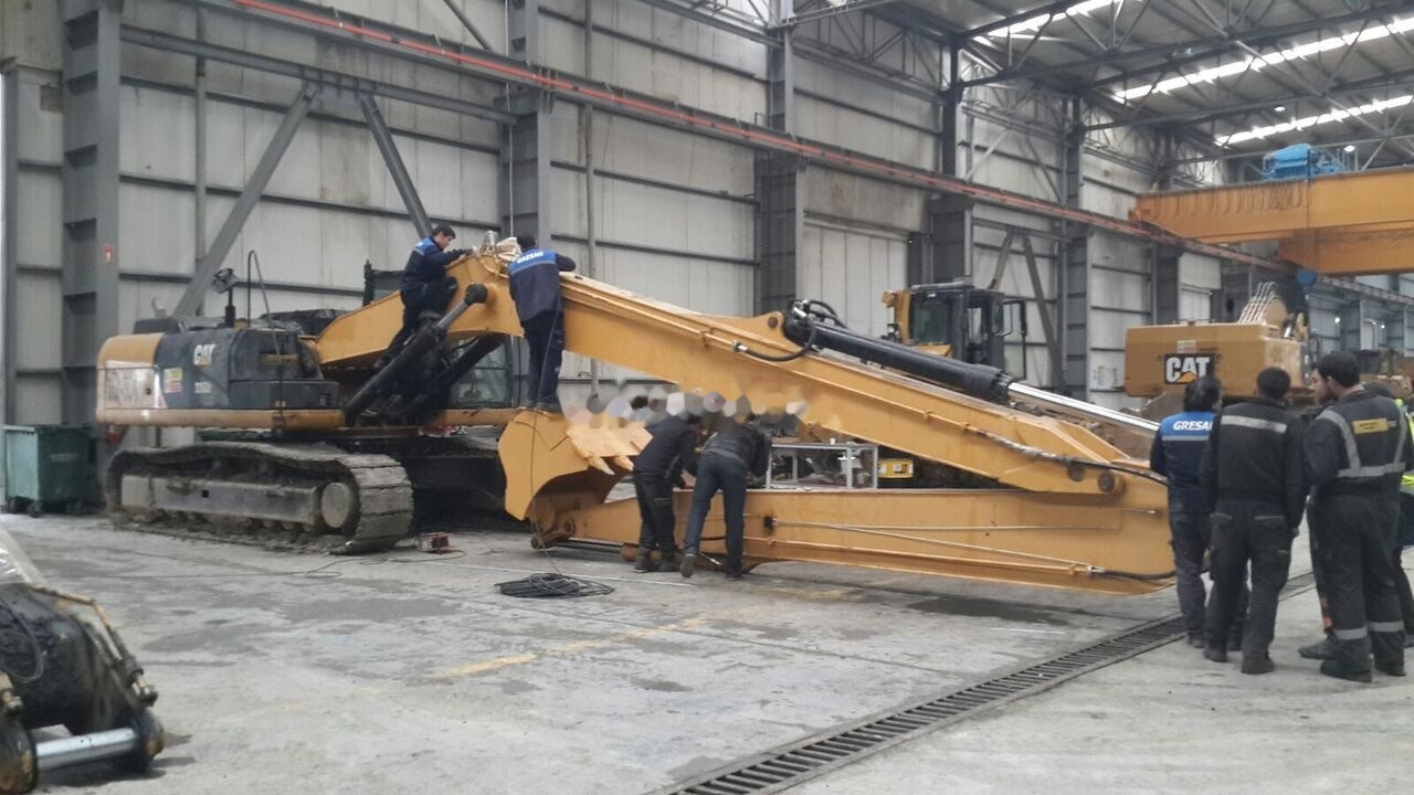 Hitachi ZX870 Long Reach Arm-Boom - Strēle - Ekskavators: foto 4 Hitachi ZX870 Long Reach Arm-Boom - Strēle - Ekskavators: foto 4