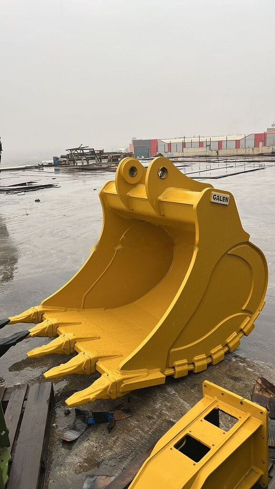 Komatsu PC300 Reinforced General Purpose Bucket - Ekskavatora kauss: foto 2 Komatsu PC300 Reinforced General Purpose Bucket - Ekskavatora kauss: foto 2