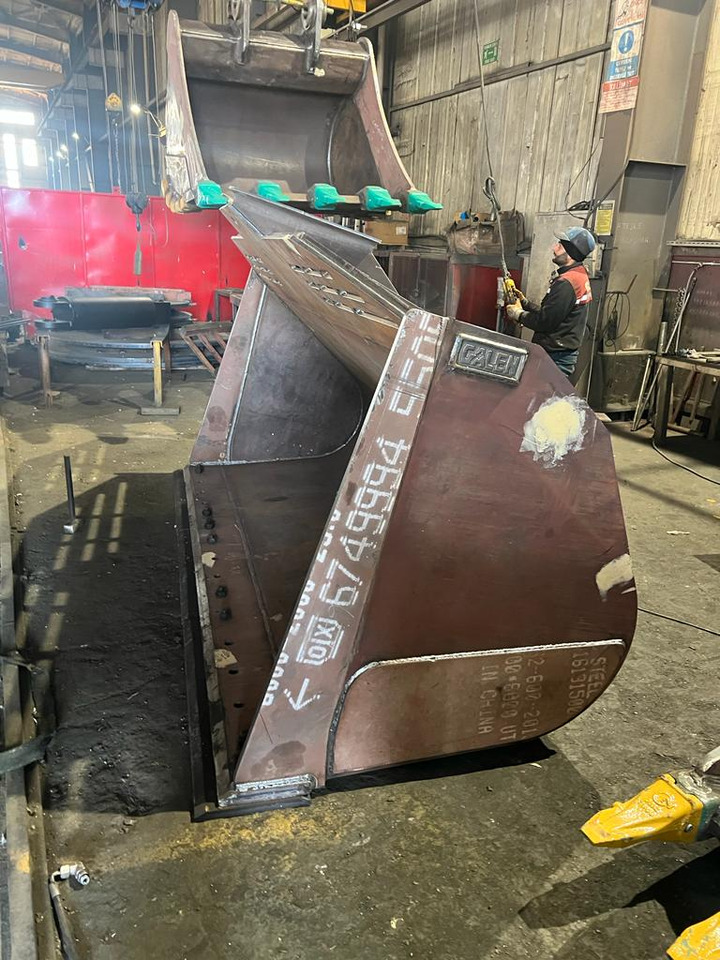 Komatsu WA470 General Purpose Bucket - Iekrāvēja kauss - Riteņu ekskavators: foto 1 Komatsu WA470 General Purpose Bucket - Iekrāvēja kauss - Riteņu ekskavators: foto 1