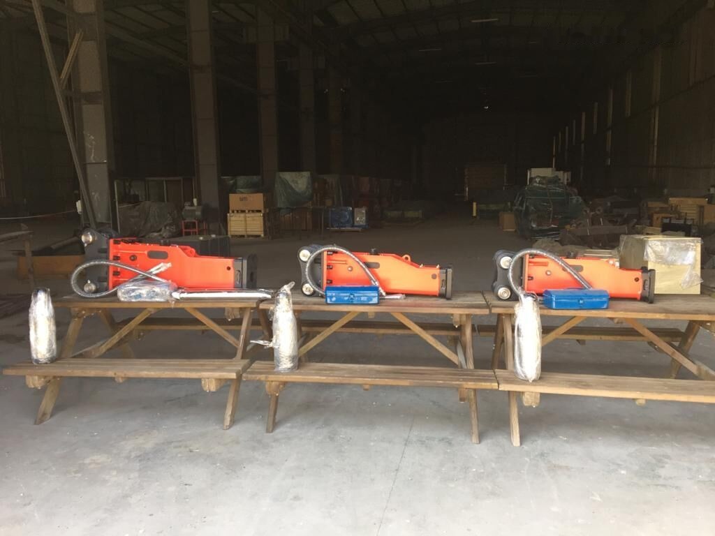 Jaunā Hidrauliskais āmurs Soosan SB20: foto 7 Jaunā Hidrauliskais āmurs Soosan SB20: foto 7