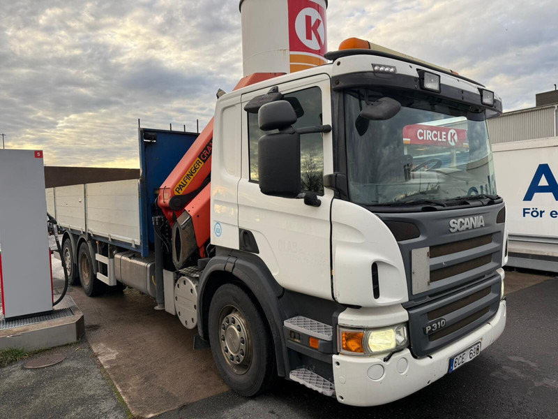 Scania P310 - Bortu kravas automašīna/ Platforma, Kravas auto ar manipulatoru: foto 2 Scania P310 - Bortu kravas automašīna/ Platforma, Kravas auto ar manipulatoru: foto 2