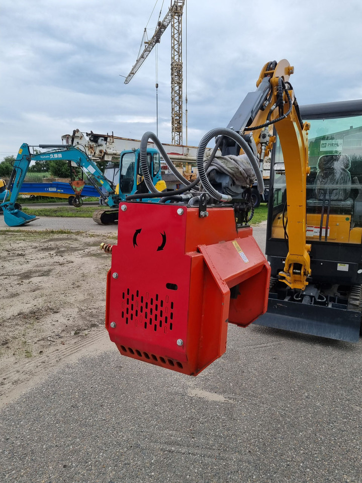 Mulchmaaier - Pļaujmašīna-smalcinātājs: foto 4 Mulchmaaier - Pļaujmašīna-smalcinātājs: foto 4