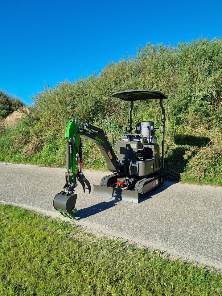 WCM CTX 8010S Pro Diesel - Mini-ekskavators: foto 1 WCM CTX 8010S Pro Diesel - Mini-ekskavators: foto 1