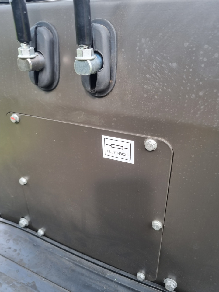 WCM CTX8010 - Mini-ekskavators: foto 5 WCM CTX8010 - Mini-ekskavators: foto 5