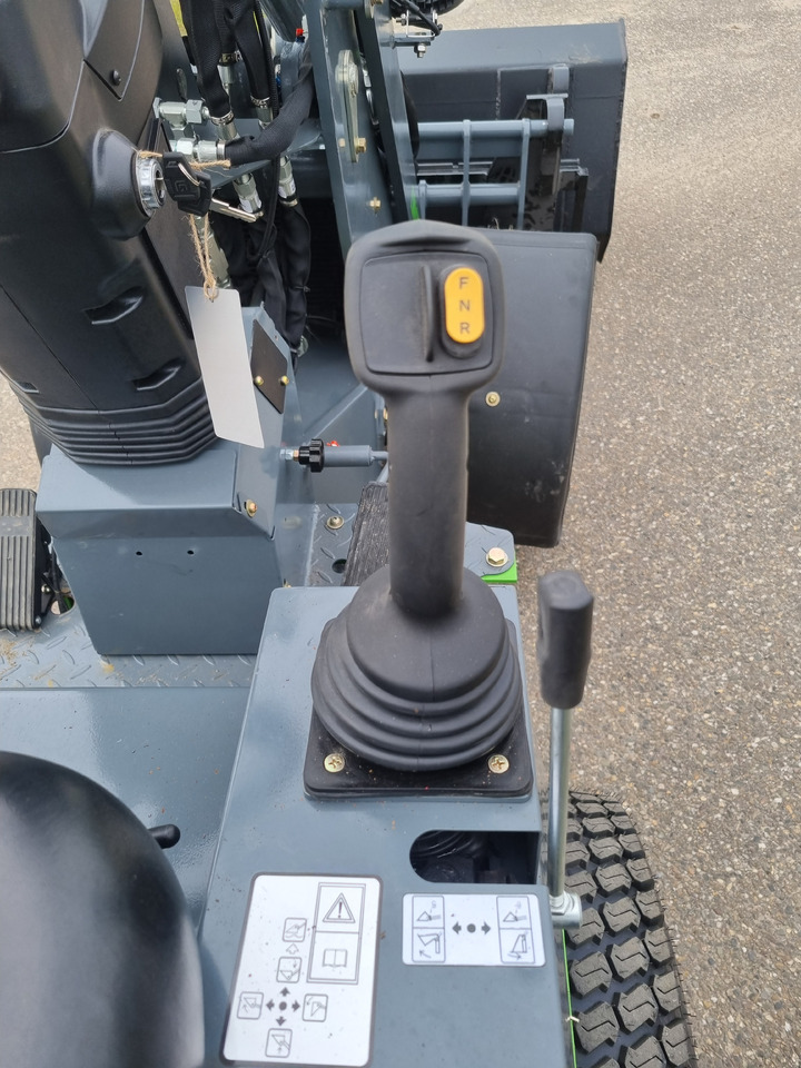 WCM L1460 - Riteņu iekrāvējs: foto 3 WCM L1460 - Riteņu iekrāvējs: foto 3