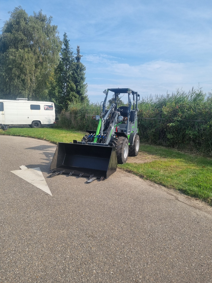 WCM L2312 - Riteņu iekrāvējs: foto 1 WCM L2312 - Riteņu iekrāvējs: foto 1